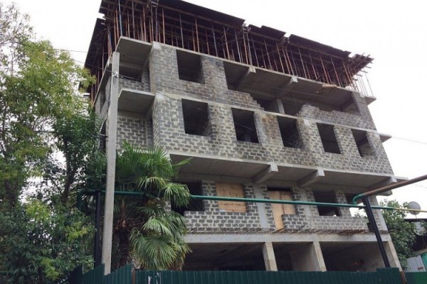 В мэрии Сочи прокомментировали снос многоквартирного самостроя на Мамайке В мэрии Сочи прокомментировали снос многоквартирного самостроя на Мамайке