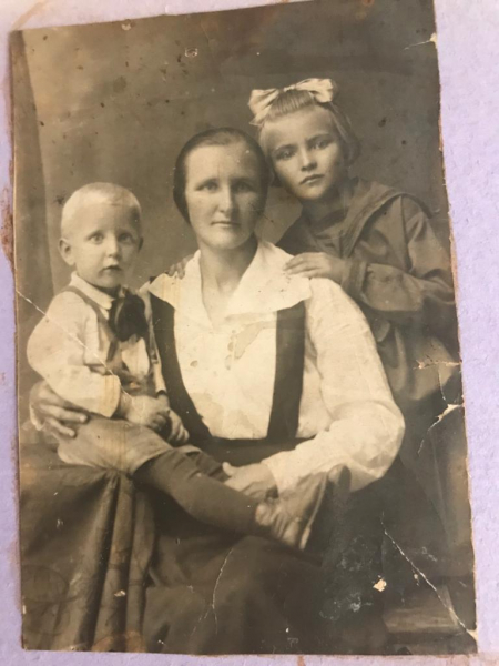 В одной руке подарки, в другой – прутик! Как празднуют рождество немцы В одной руке подарки, в другой – прутик! Как празднуют рождество немцы