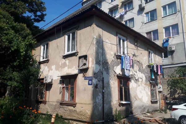 Россиянин решил выяснить, сколько стоит самая дешевая квартира в Сочи. Вот итог Россиянин решил выяснить, сколько стоит самая дешевая квартира в Сочи. Вот итог