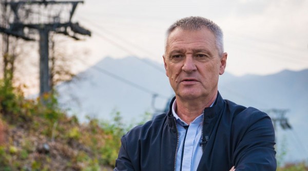 «Нельзя просто взять и насыпать гору!». Александр Белокобыльский — о первых 10 годах курорта «Роза Хутор»