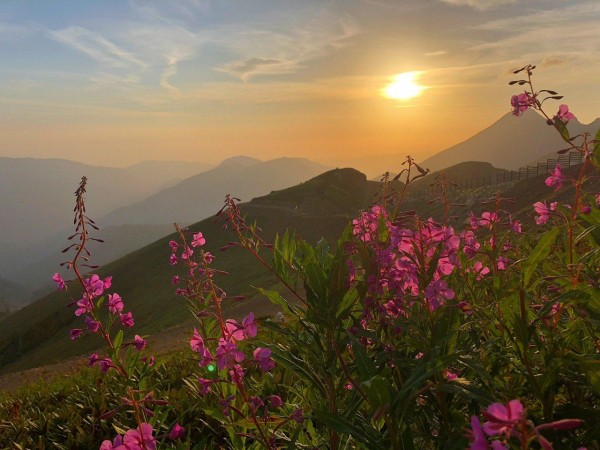 «Нельзя просто взять и насыпать гору!». Александр Белокобыльский — о первых 10 годах курорта «Роза Хутор»