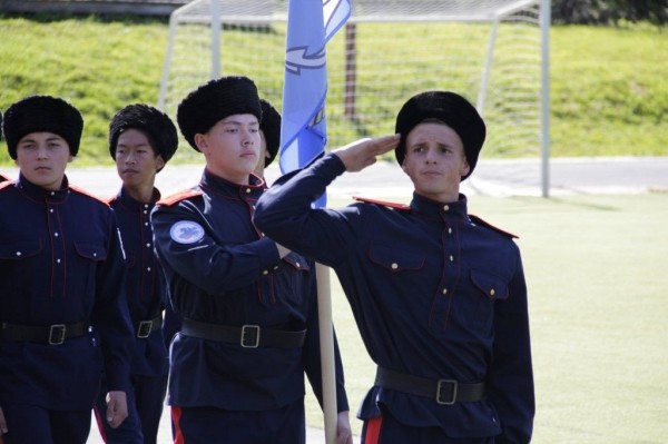 Традиции, патриотизм, спорт: казаки Сахалина активно участвуют в воспитании молодежи