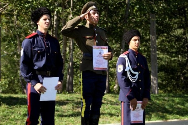 Традиции, патриотизм, спорт: казаки Сахалина активно участвуют в воспитании молодежи