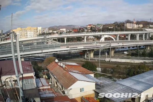 Где все? Пустынные улицы Сочи поразили очевидцев 