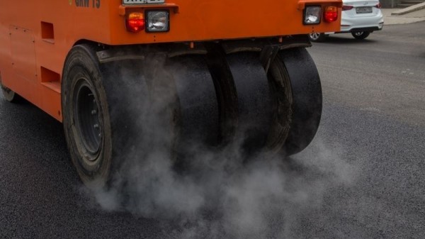 По нацпроекту «Безопасные и качественные автомобильные дороги» ремонтируют 11 улиц Краснодара По нацпроекту «Безопасные и качественные автомобильные дороги» ремонтируют 11 улиц Краснодара