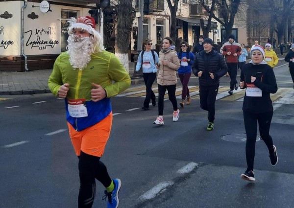 Новогодний забег 1 января с участием главы Удмуртии прошел в Краснодаре (ФОТО, ВИДЕО)