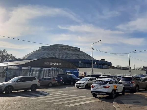 Старейший продовольственный рынок закрыли в Краснодаре