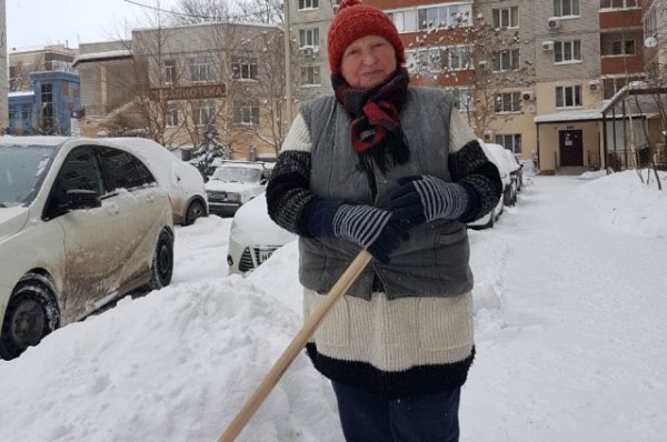 &laquo;И работа, и хобби&raquo;. Краснодарский дворник о том, как труд облегчает жизнь