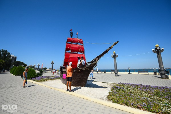 «Я не обижаюсь на людей за критику моего возраста». Интервью с главным архитектором Анапы Кариной Бронниковой «Я не обижаюсь на людей за критику моего возраста». Интервью с главным архитектором Анапы Кариной Бронниковой