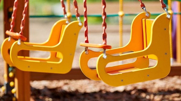 В Краснодаре в 2021 году планируют установить игровое оборудование на 70 детских площадках