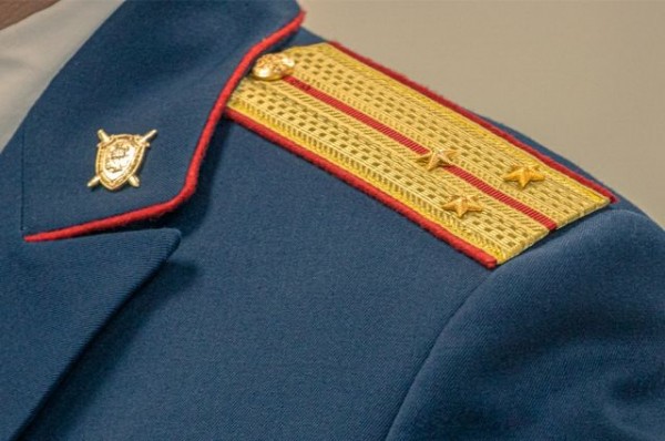 В краснодарском хуторе школьница выпала из окна третьего этажа