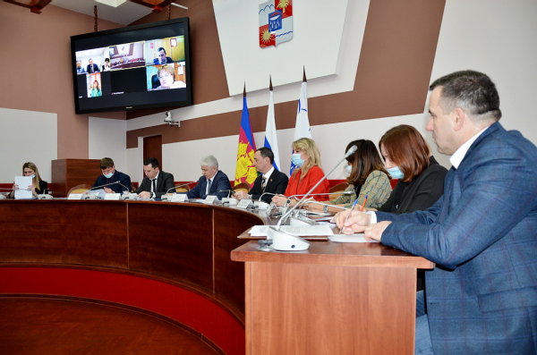 В Сочи 70% сельских угодий требуют ряда восстановительных работ и ввода в хозяйственный оборот В Сочи 70% сельских угодий требуют ряда восстановительных работ и ввода в хозяйственный оборот