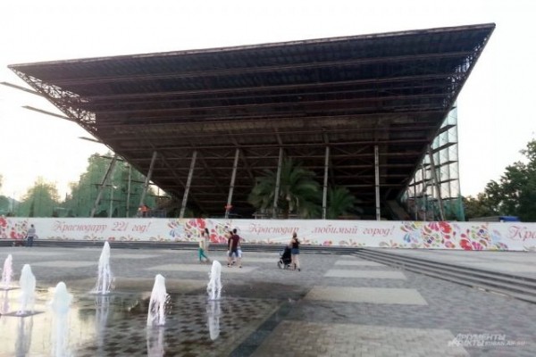 Воскрешая «Аврору». Хроника спасения краснодарского памятника архитектуры Воскрешая «Аврору». Хроника спасения краснодарского памятника архитектуры