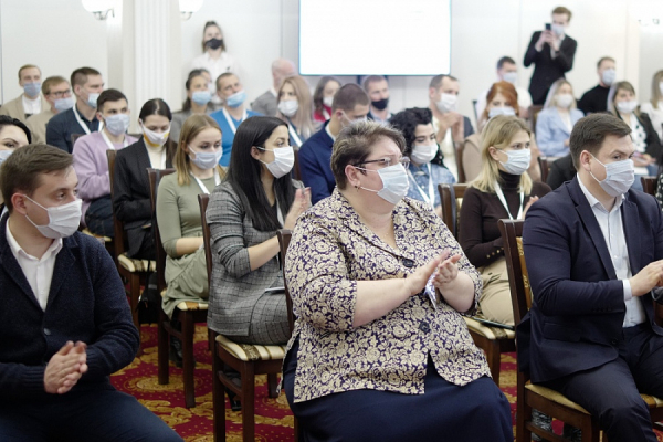 Первый обучающий семинар для работников молодежной политики открылся в Краснодаре Первый обучающий семинар для работников молодежной политики открылся в Краснодаре