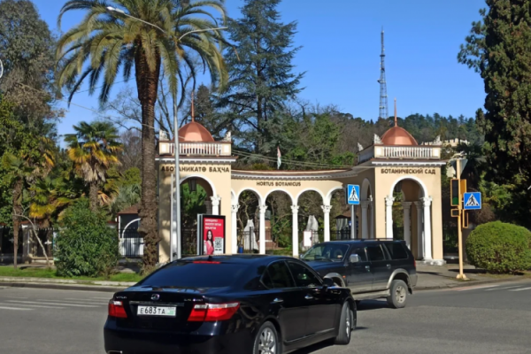 Россиянка назвала семь главных причин, почему ей не понравилась поездка в Абхазию