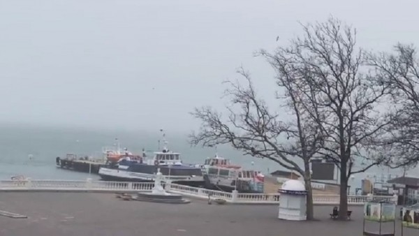 Из-за ураганного ветра в Геленджике введен режим повышенной готовности