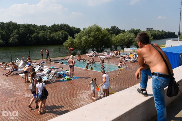 Фекальные реки, мусорные берега. Смогут ли когда-нибудь жители Краснодара снова купаться в реке Кубани? Фекальные реки, мусорные берега. Смогут ли когда-нибудь жители Краснодара снова купаться в реке Кубани?