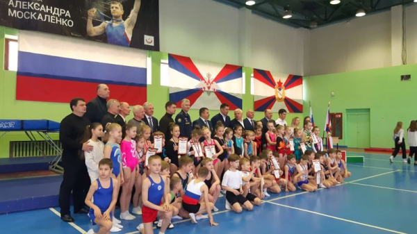 На фасаде школы олимпийского резерва ЦСКА открыли почетную доску Александру Москаленко На фасаде школы олимпийского резерва ЦСКА открыли почетную доску Александру Москаленко