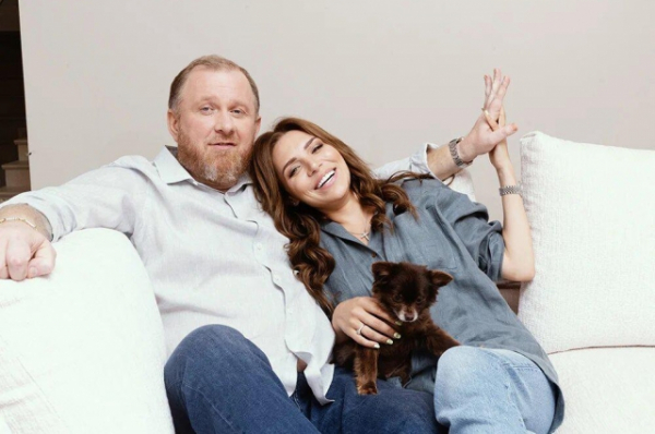 «Костя – мой человек». Жена шефа Ивлева о семье, свадьбе и своем детстве