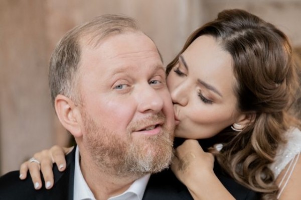 «Костя – мой человек». Жена шефа Ивлева о семье, свадьбе и своем детстве