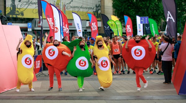 За свежий старт. В Краснодаре прошел полумарафон «ЗаБег.рф» За свежий старт. В Краснодаре прошел полумарафон «ЗаБег.рф»