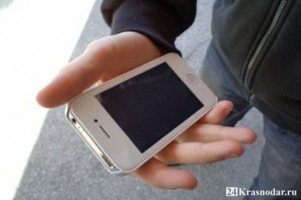 Как дети сами отдают свои сотовые мошенникам Как дети сами отдают свои сотовые мошенникам