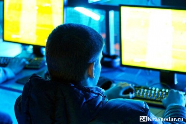 Пропавший школьник неделю провел в компьютерных клубах Пропавший школьник неделю провел в компьютерных клубах