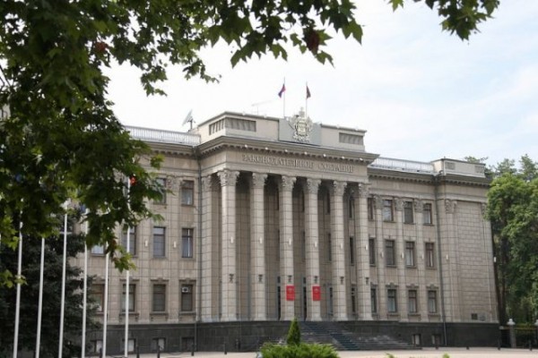 На Кубани дополнительно направили 2 млрд руб. семьям с детьми от 3 до 7 лет На Кубани дополнительно направили 2 млрд руб. семьям с детьми от 3 до 7 лет