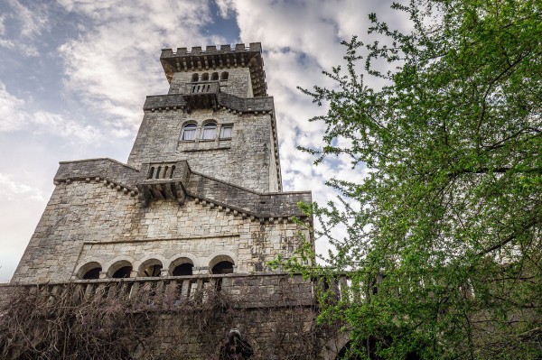 Подняться под облака, нырнуть в прошлое — семь способов небанально отдохнуть в Сочи Подняться под облака, нырнуть в прошлое — семь способов небанально отдохнуть в Сочи