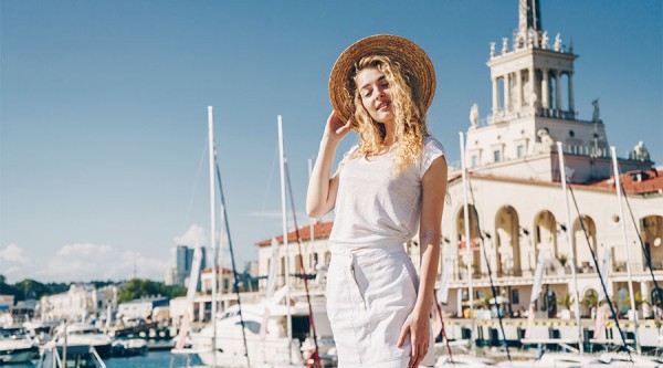 Подняться под облака, нырнуть в прошлое — семь способов небанально отдохнуть в Сочи Подняться под облака, нырнуть в прошлое — семь способов небанально отдохнуть в Сочи