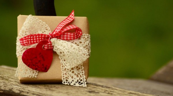 Сюрприз с доставкой. &laquo;Пятёрочка&raquo; в Краснодаре дарит подарки за заказы