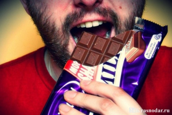 Он просто любил шоколад Он просто любил шоколад