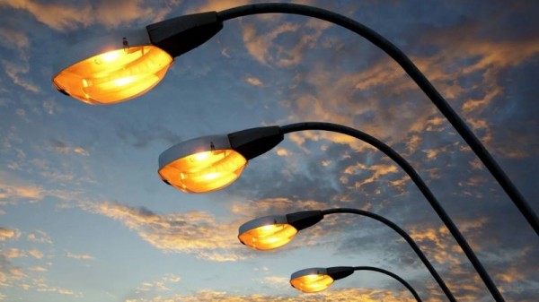 Сети освещения уже построили на улицах четырех пригородных территорий Краснодара Сети освещения уже построили на улицах четырех пригородных территорий Краснодара