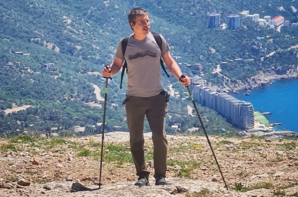 Втоптал свое имя в улицы. Ренат Касымов прошел по Краснодару больше 100 км Втоптал свое имя в улицы. Ренат Касымов прошел по Краснодару больше 100 км