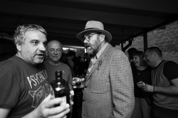 Шашлык и опера. Фото и видео с презентации книги &laquo;ЕДОДОЙ&raquo; в Краснодаре