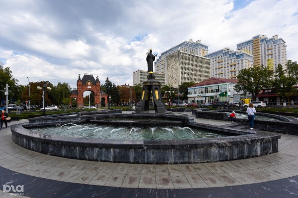 Город буквы «Е». Может ли Краснодар снова стать Екатеринодаром? Город буквы «Е». Может ли Краснодар снова стать Екатеринодаром?