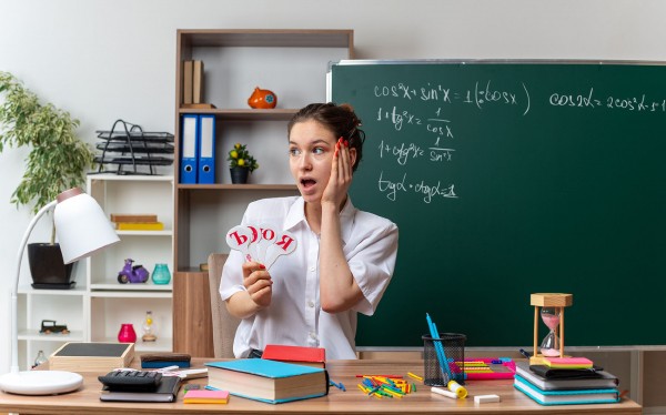 &laquo;О 39 тысячах можно только мечтать&raquo;. Кубанские учителя рассказали о своих зарплатах