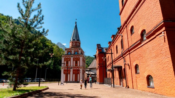 Осенний антистресс на курорте «Роза Хутор». Мы нашли 8 детских развлечений, которые понравятся взрослым