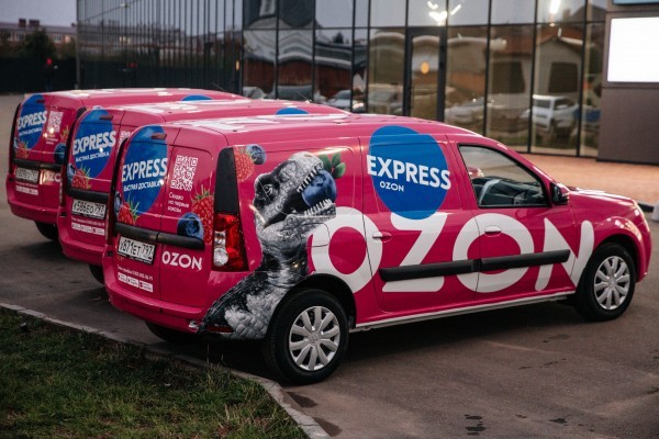 В Краснодаре появился сервис быстрой доставки Ozon Express. Рассказываем, как он работает