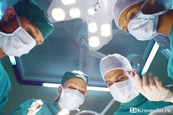 Краснодарские онкологи удалили гигантскую опухоль у пациентки