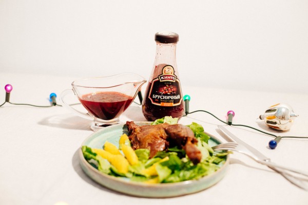 К чему подать брусничный соус и почему бруснику называют ягодой бессмертия. Готовим и готовимся к Новому году и Рождеству