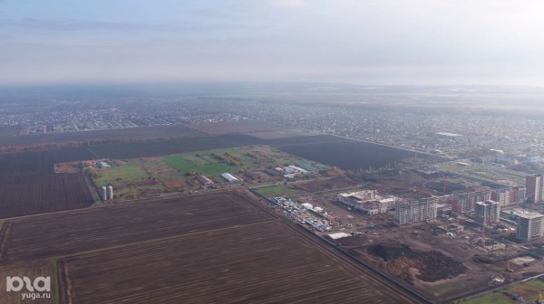 Как сейчас выглядит будущий микрорайон Краснодара на 200 тысяч жителей? Показываем Знаменский и Новознаменский с высоты птичьего полета