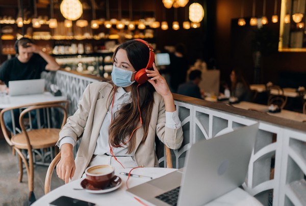 &laquo;Вдвое сложнее&raquo;. Как живется с&nbsp;QR-кодами ресторанам Краснодара