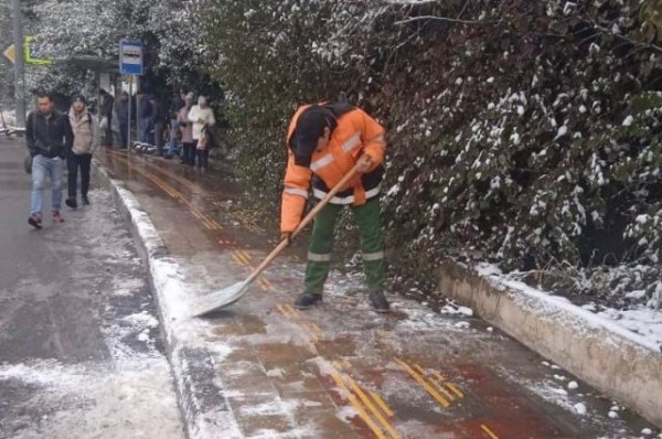 В Сочи ночью 24 декабря температуры опустились до -12