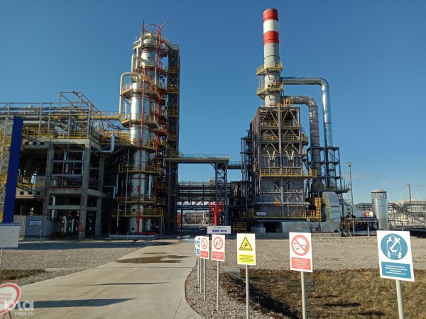 Что производят из нефти на Кубани и когда на заправках появится местный бензин?