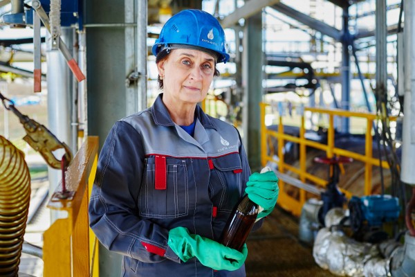 Что производят из нефти на Кубани и когда на заправках появится местный бензин?