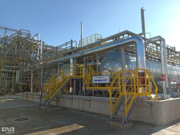 Что производят из нефти на Кубани и когда на заправках появится местный бензин?