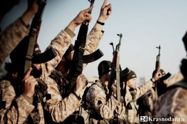 Несостоявшимся боевикам ИГИЛ грозит до 20 лет Несостоявшимся боевикам ИГИЛ грозит до 20 лет