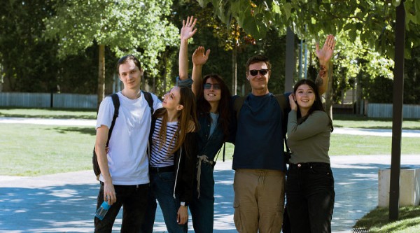 «Я помогаю, но этого мало». Как Лиза из Краснодара хотела спасти всех и придумала благотворительный стартап «Я помогаю, но этого мало». Как Лиза из Краснодара хотела спасти всех и придумала благотворительный стартап