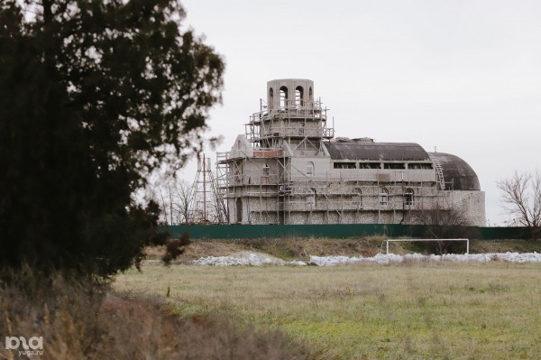 Уезжаем на один день из Краснодара. Первый монастырь на Кубани и серебряные трубы поселка Лебяжий остров Уезжаем на один день из Краснодара. Первый монастырь на Кубани и серебряные трубы поселка Лебяжий остров